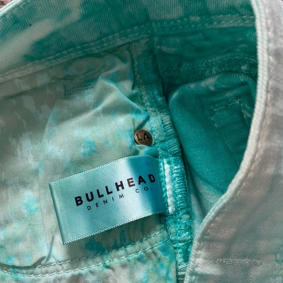 PacSun Bullhead 7” Low Rise Frayed Shorts Tie Dye Mint | Size 5 | - Picture 13 of 14
